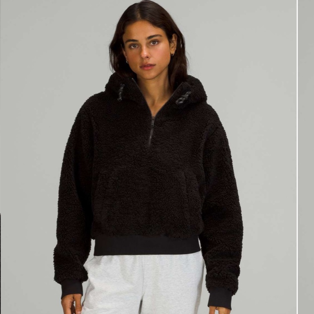 🌟 Lululemon Textured Fleece 1/2 Zip 🌟